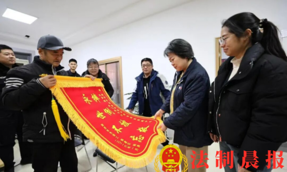 ͬ��Ѱ�ƾ� ���ִ�ů���һ��ȫ�������İ��Ľ���